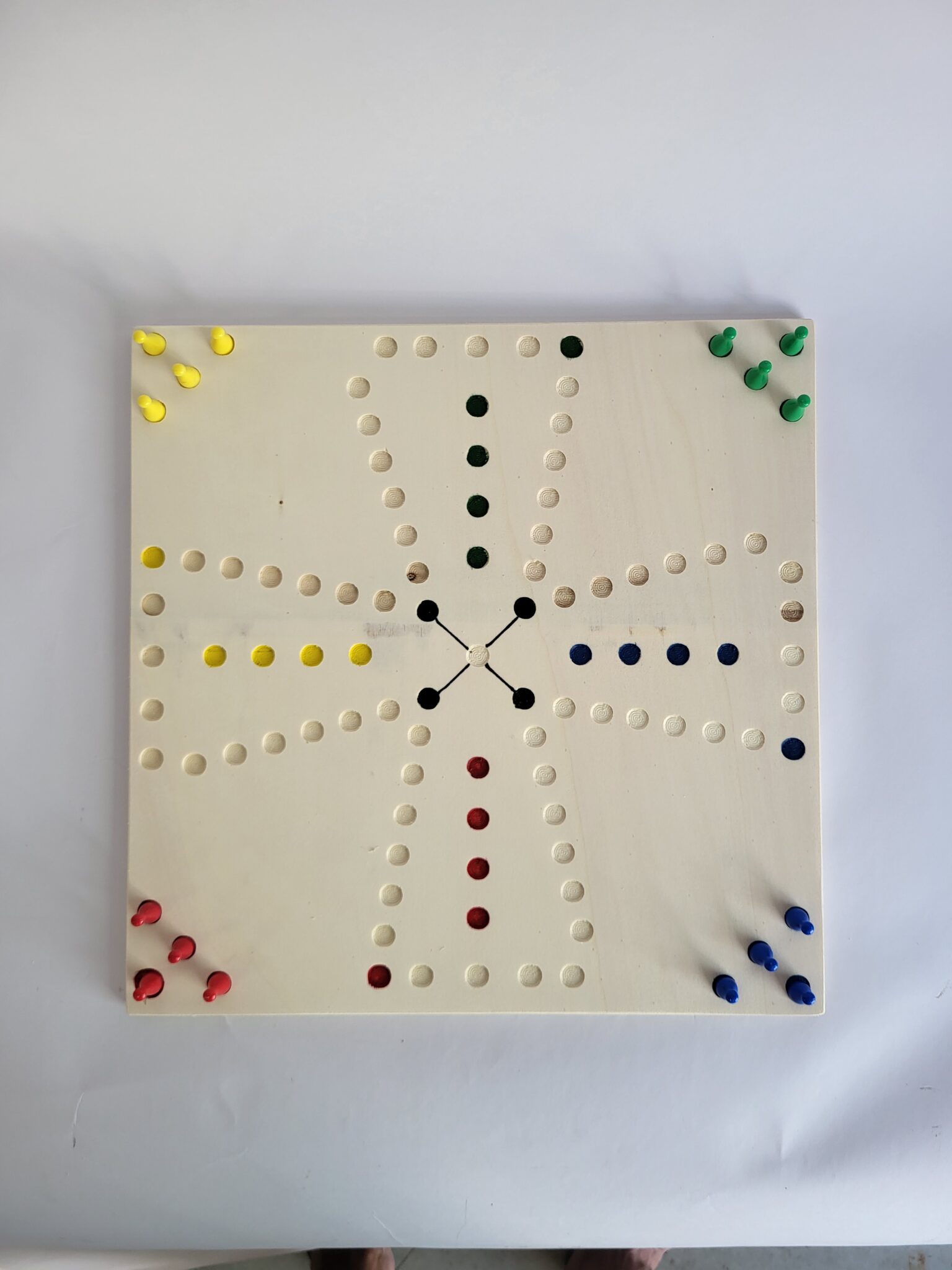 Hoppenspel houten bordspel Strategisch bordspel Hoppenspel Hoppenspel speelbord Bordspel voor 4 spelers Houten gezelschapsspel